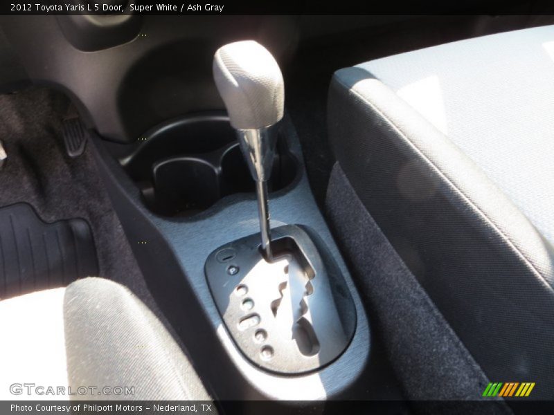 Super White / Ash Gray 2012 Toyota Yaris L 5 Door