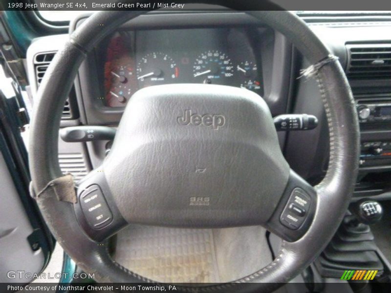Emerald Green Pearl / Mist Grey 1998 Jeep Wrangler SE 4x4
