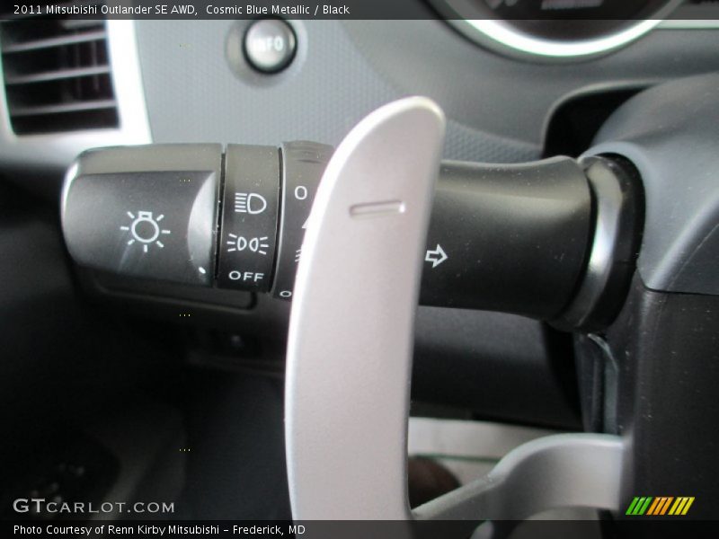 Cosmic Blue Metallic / Black 2011 Mitsubishi Outlander SE AWD