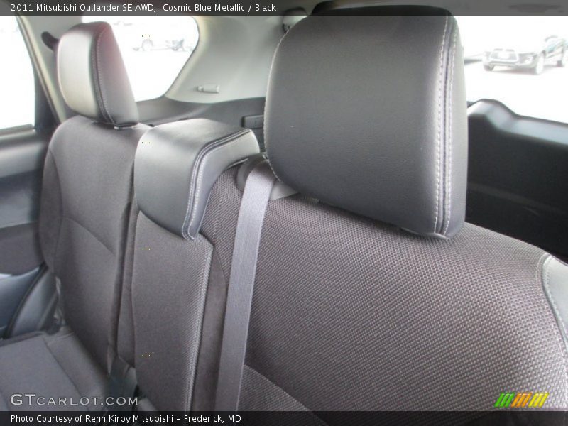 Cosmic Blue Metallic / Black 2011 Mitsubishi Outlander SE AWD