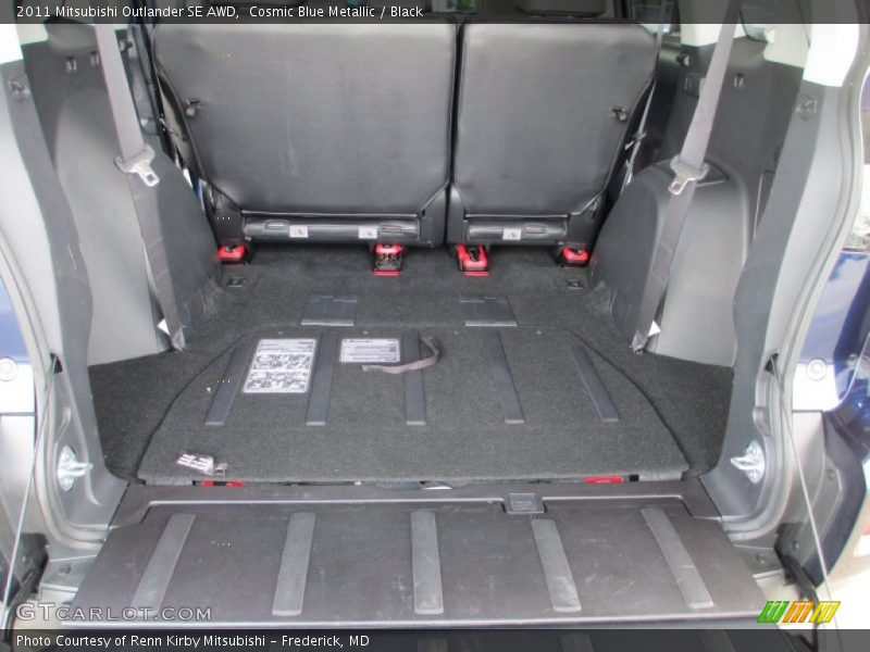 Cosmic Blue Metallic / Black 2011 Mitsubishi Outlander SE AWD
