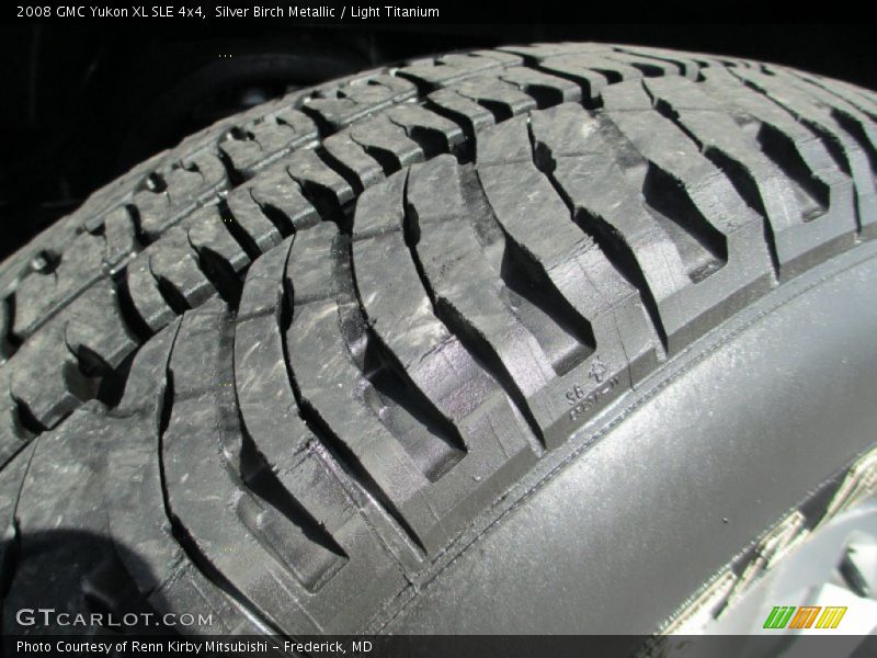 Silver Birch Metallic / Light Titanium 2008 GMC Yukon XL SLE 4x4