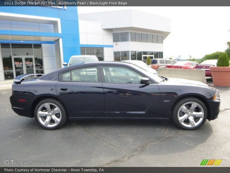 Blackberry Pearl / Black/Light Frost Beige 2011 Dodge Charger R/T Plus