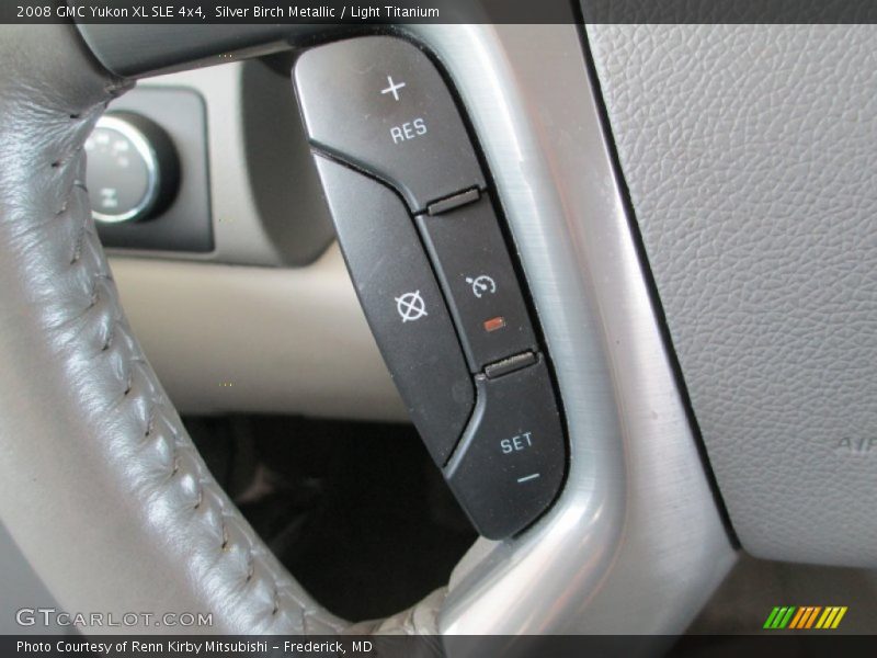 Silver Birch Metallic / Light Titanium 2008 GMC Yukon XL SLE 4x4