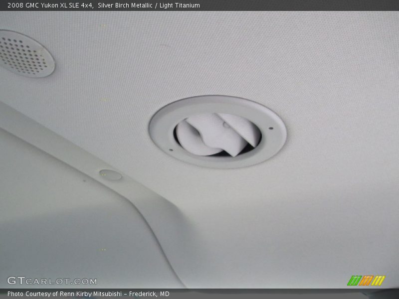 Silver Birch Metallic / Light Titanium 2008 GMC Yukon XL SLE 4x4