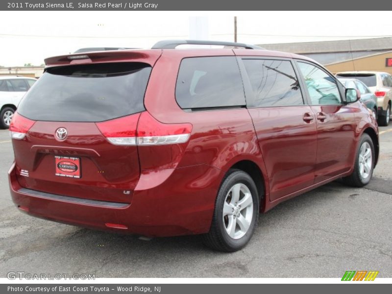 Salsa Red Pearl / Light Gray 2011 Toyota Sienna LE