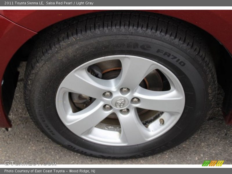 Salsa Red Pearl / Light Gray 2011 Toyota Sienna LE