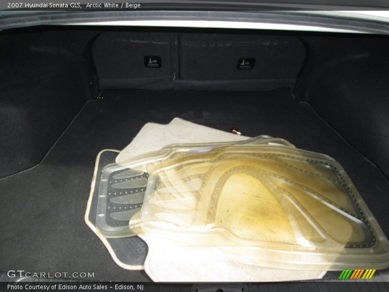 Arctic White / Beige 2007 Hyundai Sonata GLS