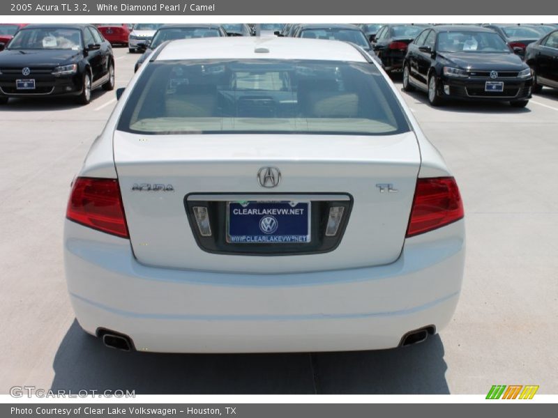 White Diamond Pearl / Camel 2005 Acura TL 3.2