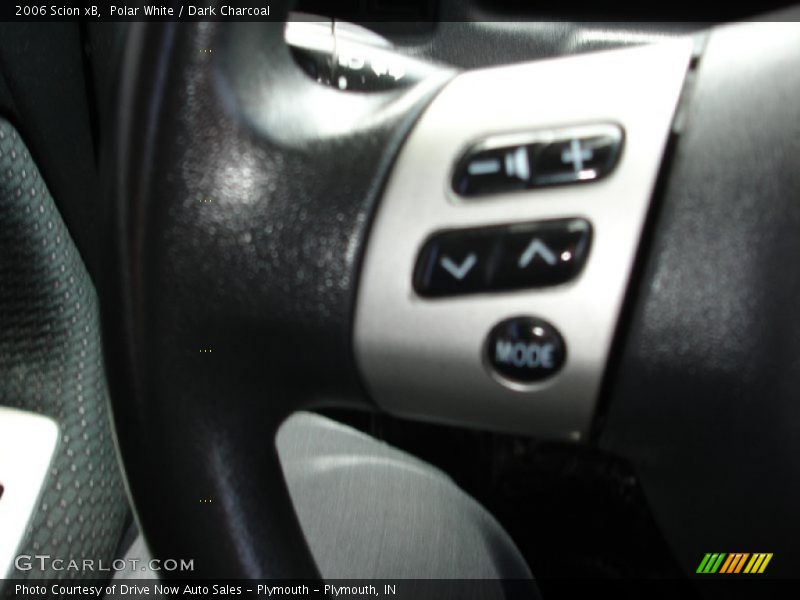 Polar White / Dark Charcoal 2006 Scion xB