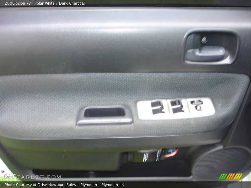 Polar White / Dark Charcoal 2006 Scion xB