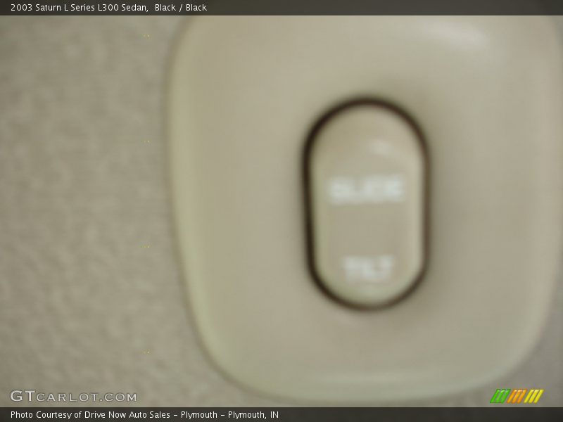 Black / Black 2003 Saturn L Series L300 Sedan