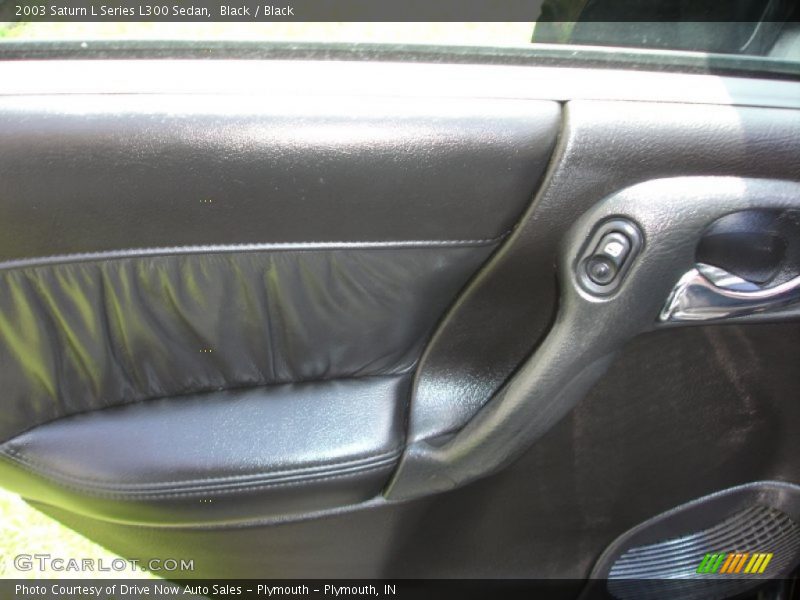 Black / Black 2003 Saturn L Series L300 Sedan