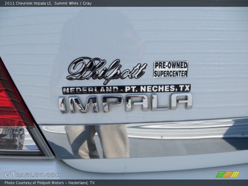 Summit White / Gray 2011 Chevrolet Impala LS