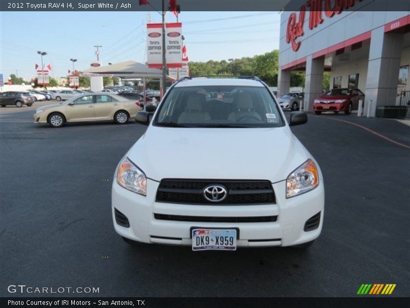 Super White / Ash 2012 Toyota RAV4 I4