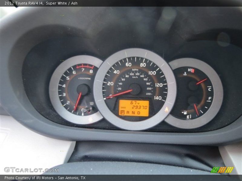 Super White / Ash 2012 Toyota RAV4 I4