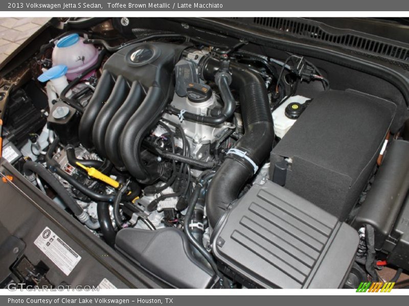 Toffee Brown Metallic / Latte Macchiato 2013 Volkswagen Jetta S Sedan