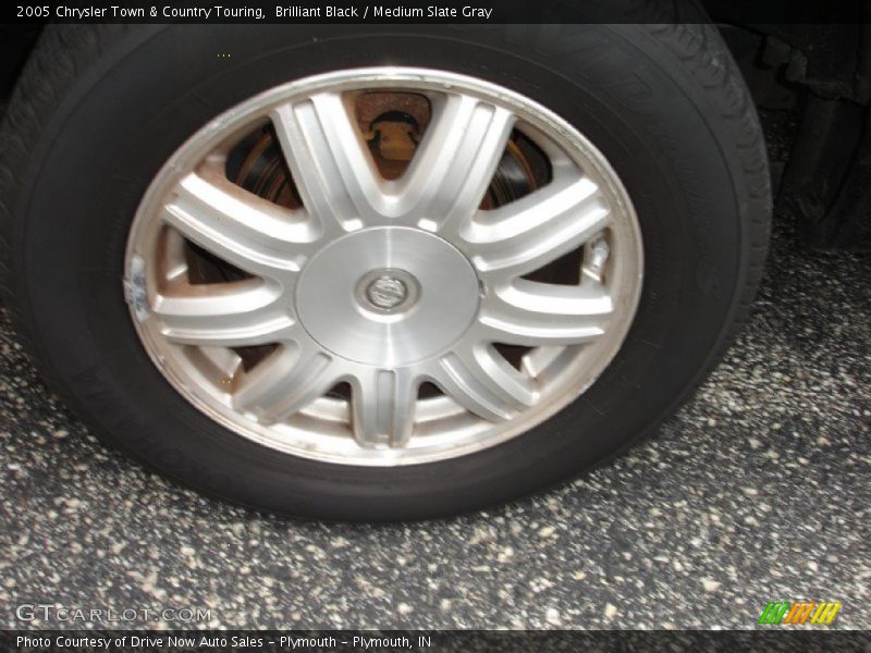 Brilliant Black / Medium Slate Gray 2005 Chrysler Town & Country Touring