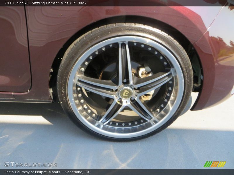 Sizzling Crimson Mica / RS Black 2010 Scion xB