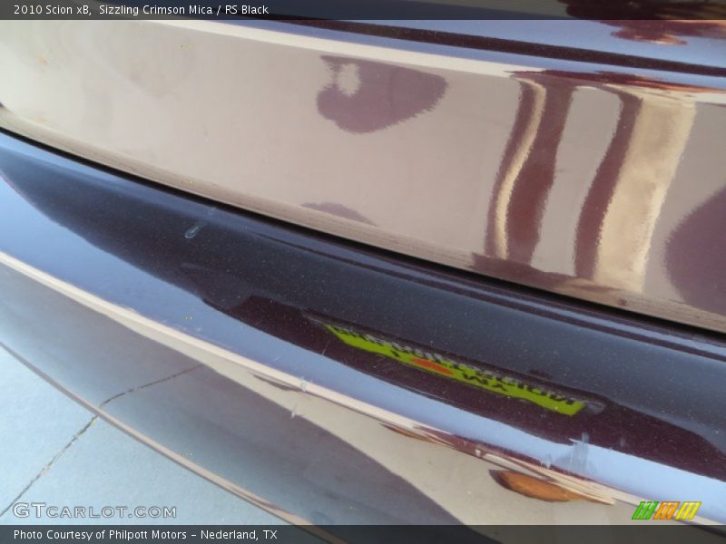 Sizzling Crimson Mica / RS Black 2010 Scion xB