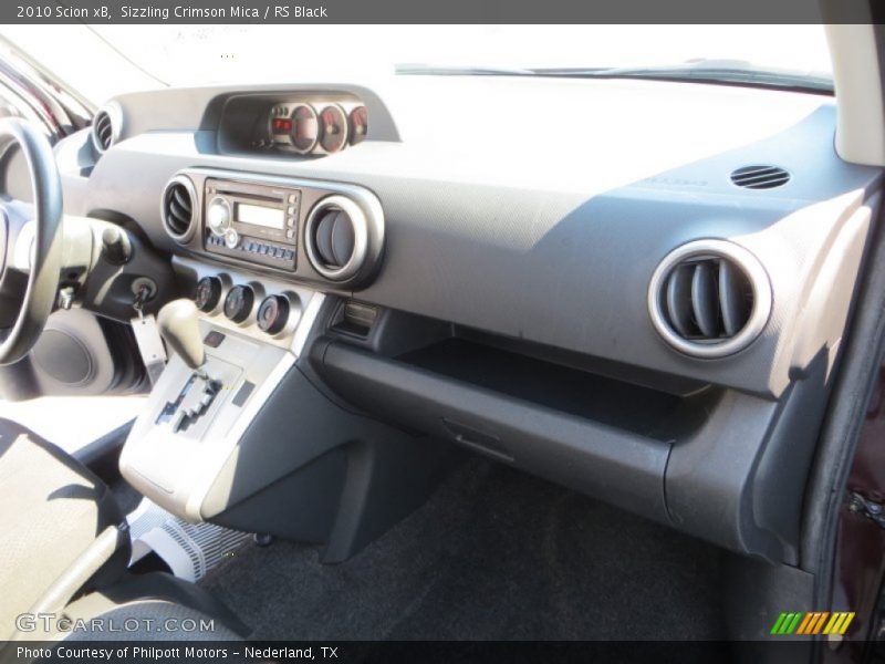 Sizzling Crimson Mica / RS Black 2010 Scion xB