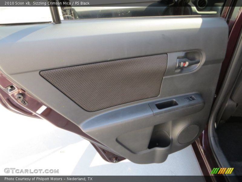 Sizzling Crimson Mica / RS Black 2010 Scion xB