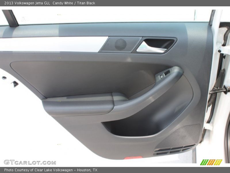 Candy White / Titan Black 2013 Volkswagen Jetta GLI