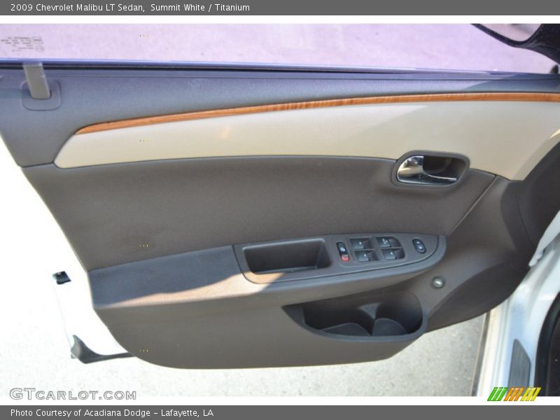 Summit White / Titanium 2009 Chevrolet Malibu LT Sedan