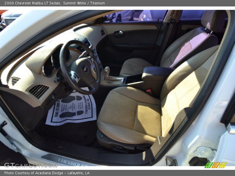 Summit White / Titanium 2009 Chevrolet Malibu LT Sedan