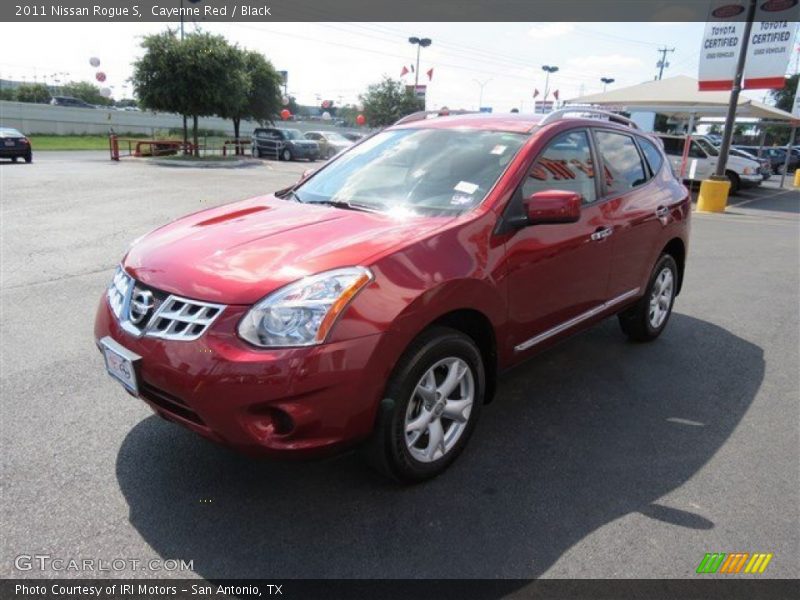 Cayenne Red / Black 2011 Nissan Rogue S