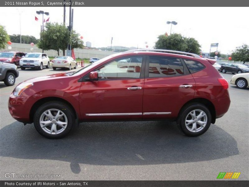 Cayenne Red / Black 2011 Nissan Rogue S