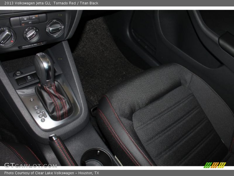 Tornado Red / Titan Black 2013 Volkswagen Jetta GLI