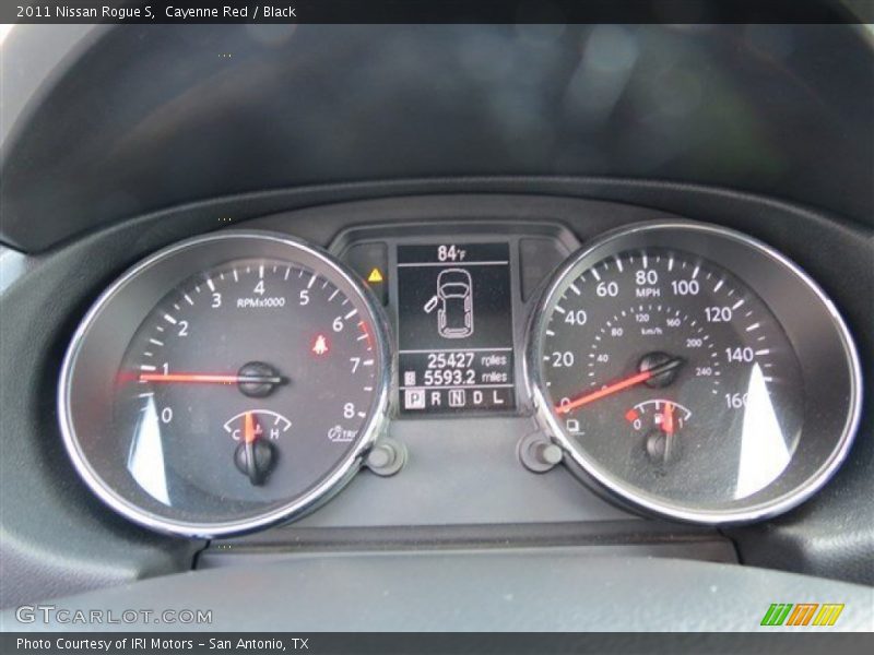 Cayenne Red / Black 2011 Nissan Rogue S