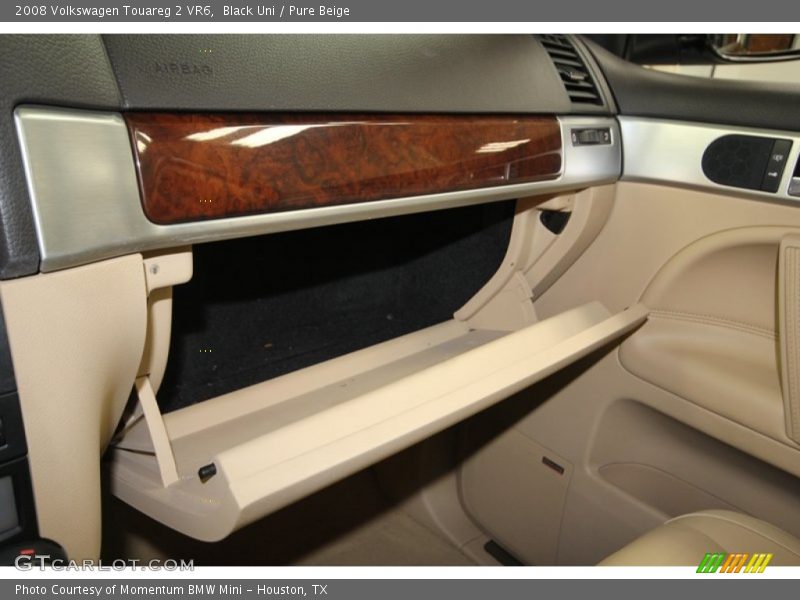 Black Uni / Pure Beige 2008 Volkswagen Touareg 2 VR6