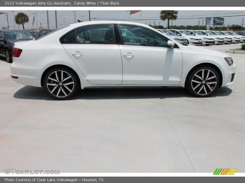 Candy White / Titan Black 2013 Volkswagen Jetta GLI Autobahn