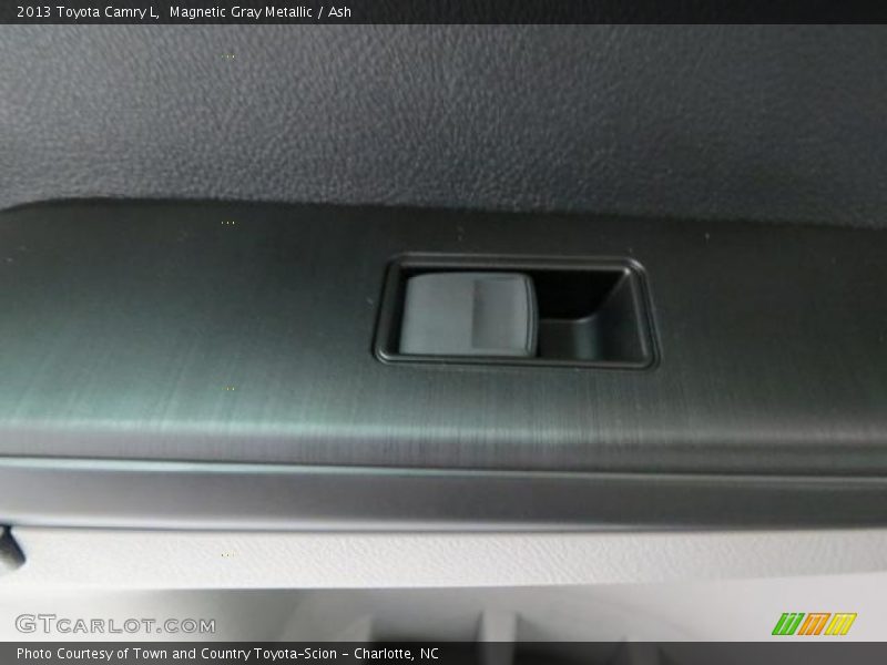 Magnetic Gray Metallic / Ash 2013 Toyota Camry L