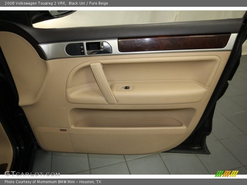 Black Uni / Pure Beige 2008 Volkswagen Touareg 2 VR6