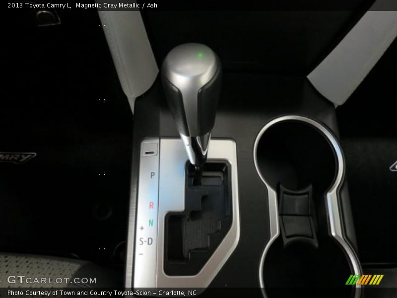 Magnetic Gray Metallic / Ash 2013 Toyota Camry L