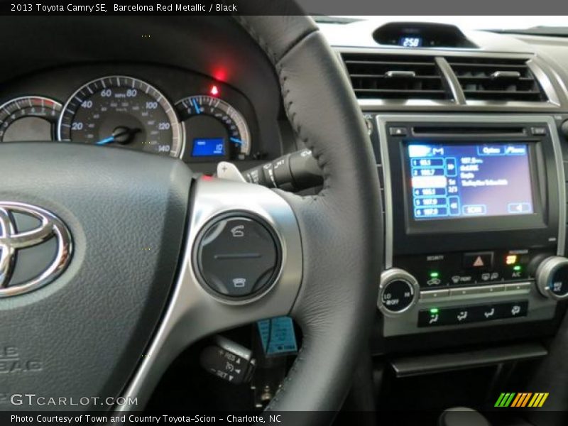 Barcelona Red Metallic / Black 2013 Toyota Camry SE