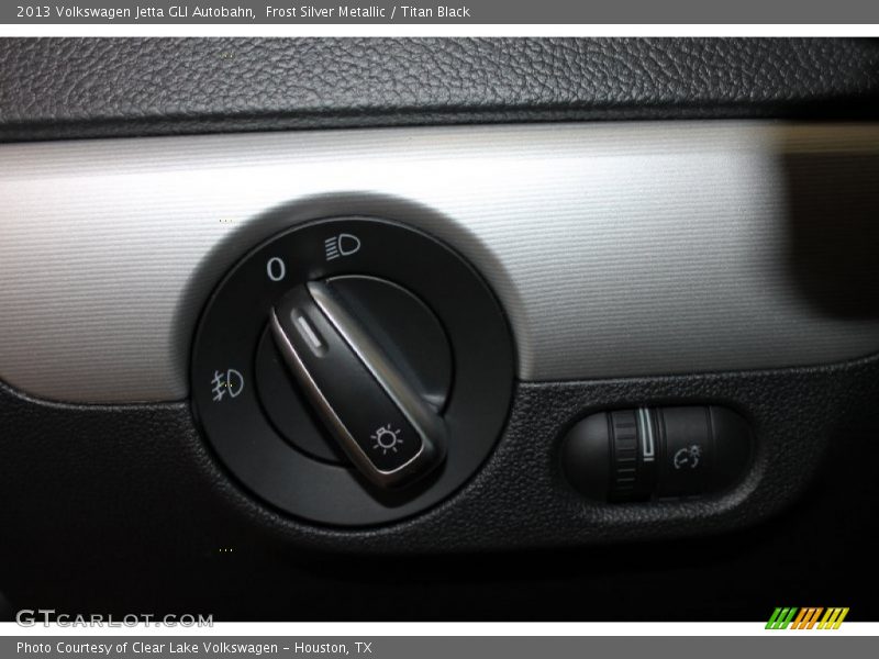 Frost Silver Metallic / Titan Black 2013 Volkswagen Jetta GLI Autobahn