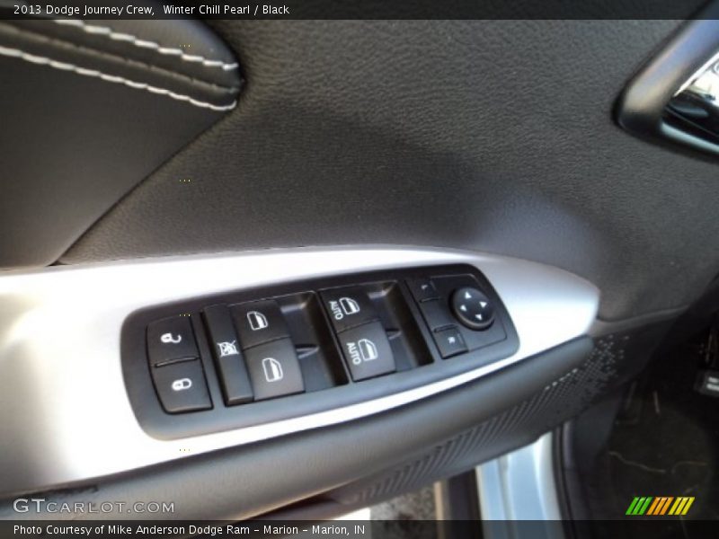 Winter Chill Pearl / Black 2013 Dodge Journey Crew