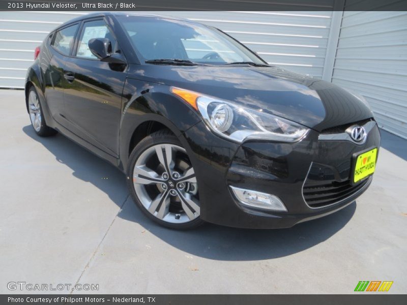 Ultra Black / Black 2013 Hyundai Veloster