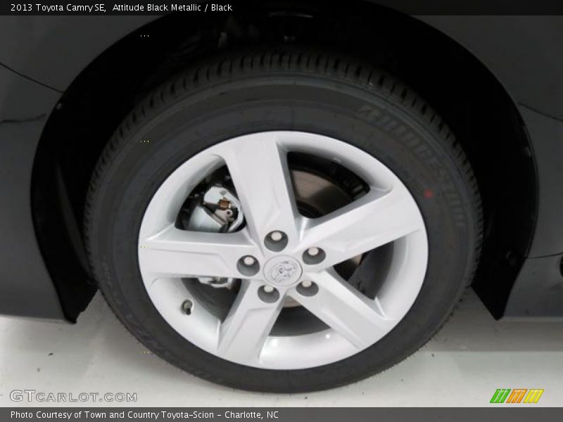 Attitude Black Metallic / Black 2013 Toyota Camry SE