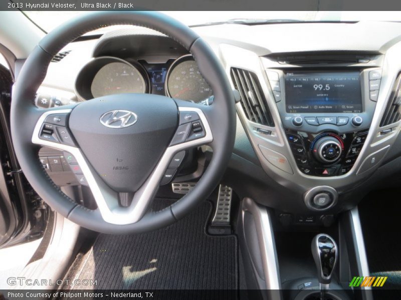 Ultra Black / Black 2013 Hyundai Veloster