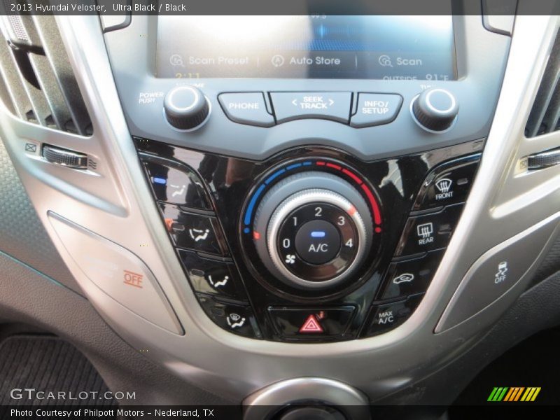 Ultra Black / Black 2013 Hyundai Veloster