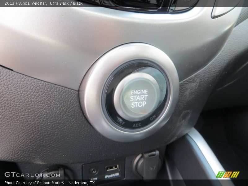 Ultra Black / Black 2013 Hyundai Veloster