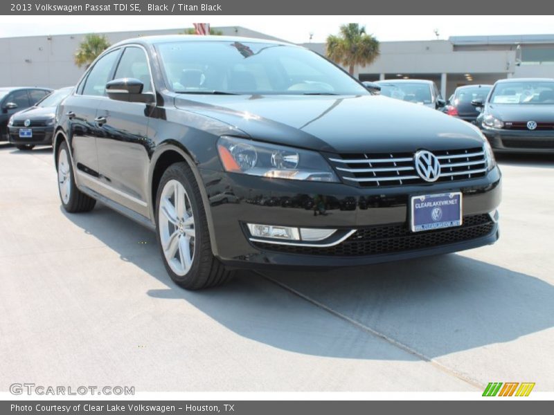 Black / Titan Black 2013 Volkswagen Passat TDI SE