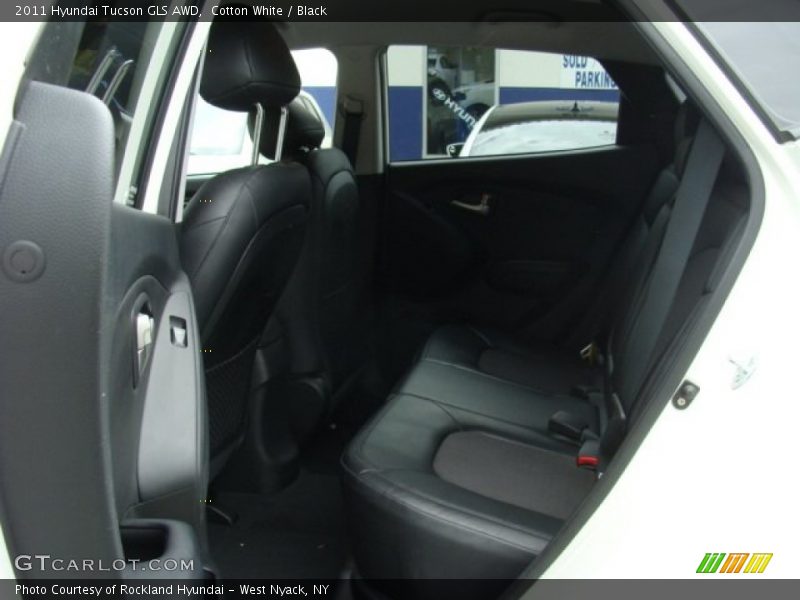 Cotton White / Black 2011 Hyundai Tucson GLS AWD