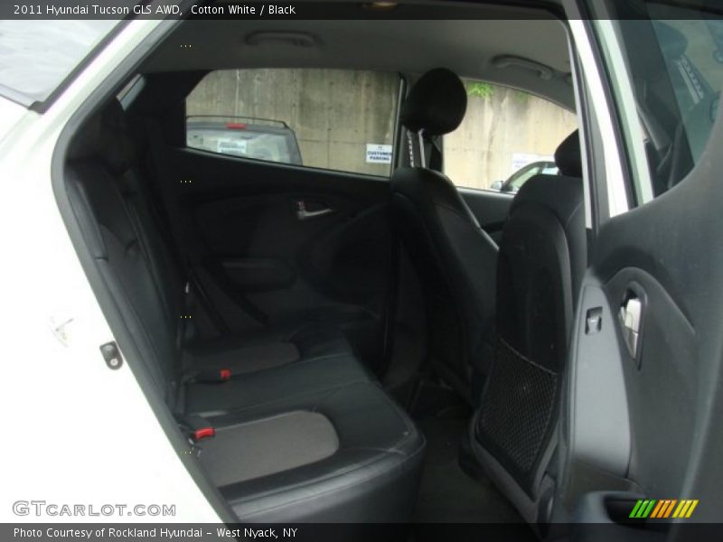 Cotton White / Black 2011 Hyundai Tucson GLS AWD