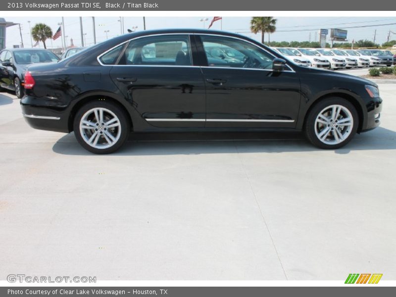 Black / Titan Black 2013 Volkswagen Passat TDI SE